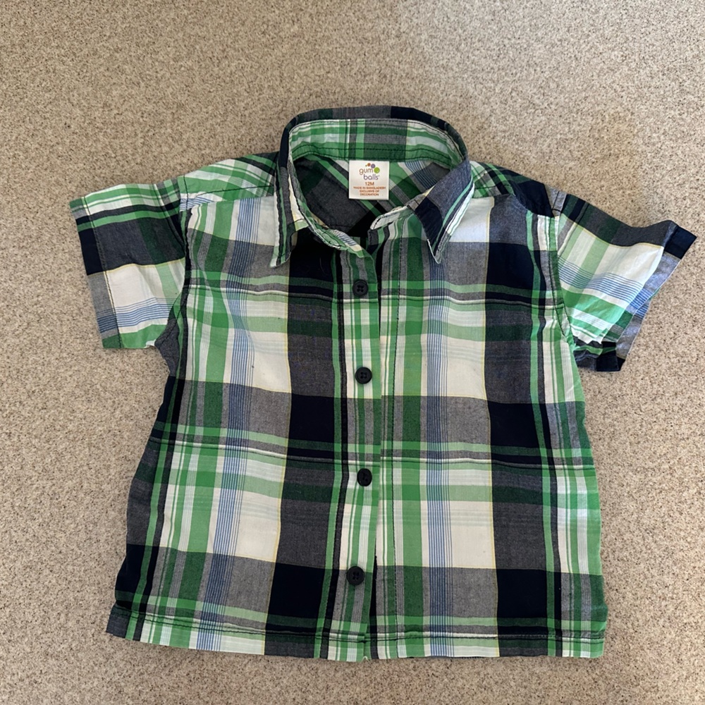 Gum balls shirt size: 12M